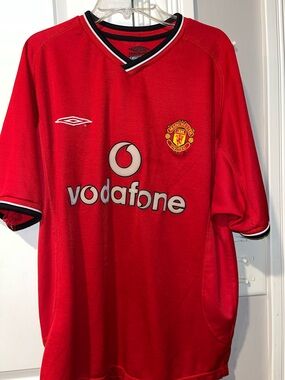 Manchester United Umbro Vodafone Soccer Jersey M